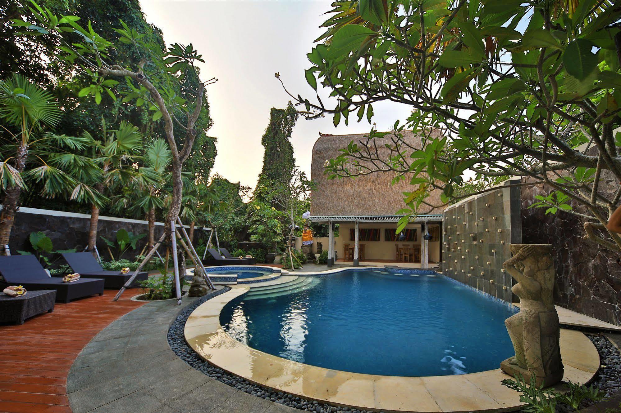 Adma Umalas Seminyak Buitenkant foto